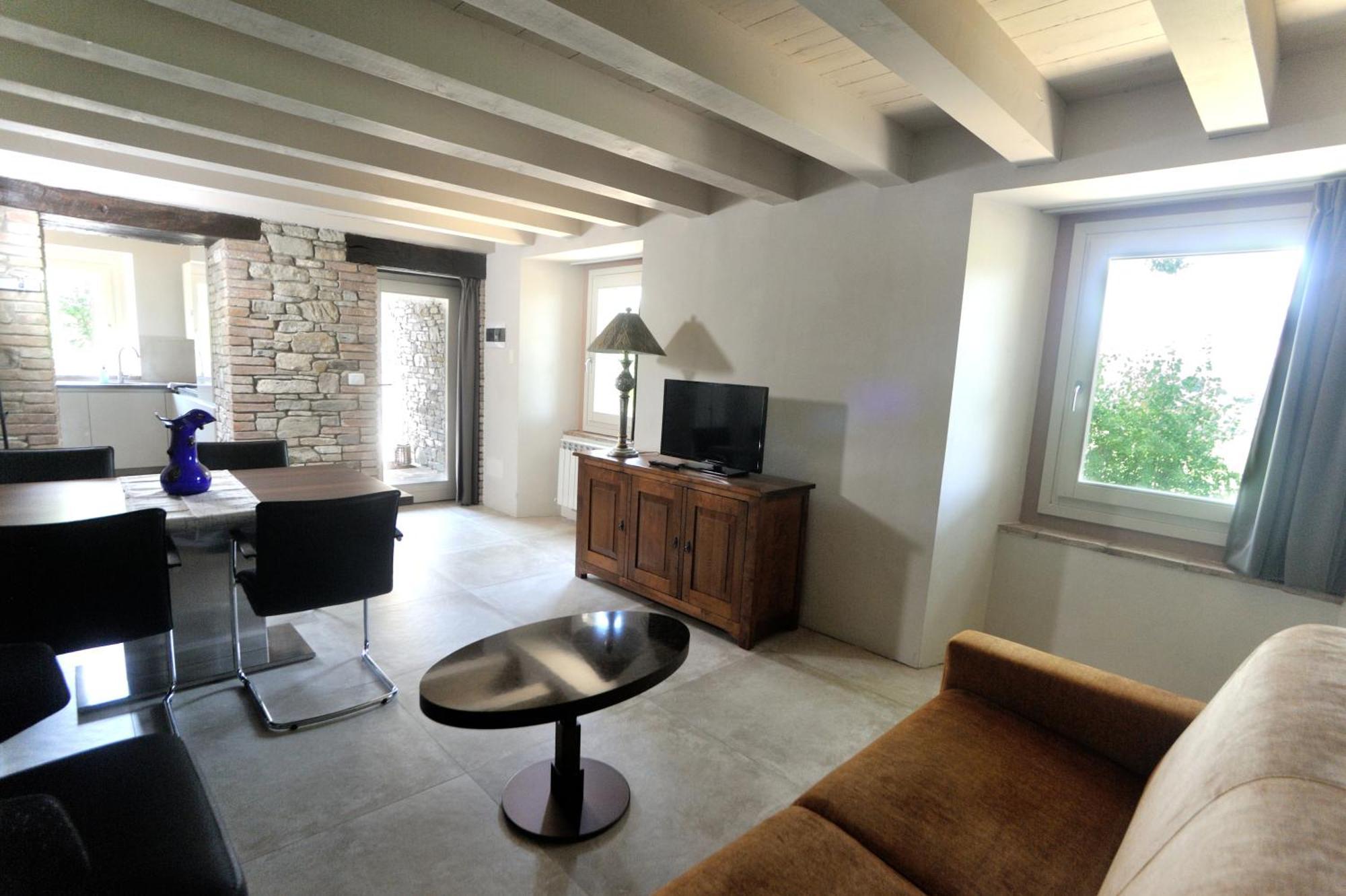 Borgo Stanzano Aparthotel Zocca Exteriör bild
